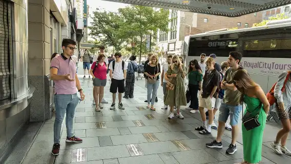 City of Contrasts Tour-Manhattan, Bronx, Queens and Brooklyn