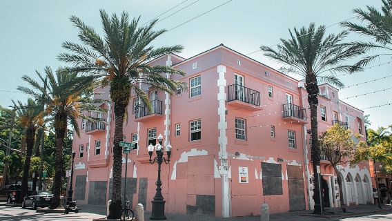 Little Havana in Miami self-guided walking audio tour
