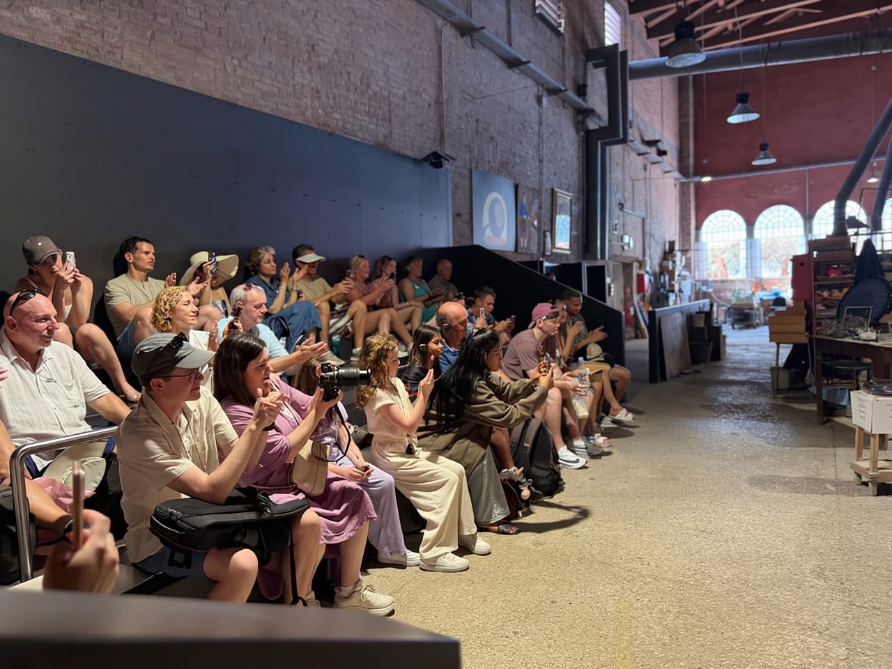 Venice: Islands Tour by Bragozzo – Murano, Burano & Torcello