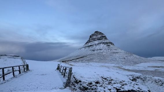 包車穿越斯奈山半島：盡攬冰火教會山冰川漁村黑沙灘黑教堂