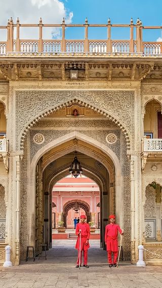インドのピンクシティ、ジャイプル ワンデーツアー 貸切チャーター/行程カスタマイズ可能/中国語・英語・ヒンディー語ガイド選択可