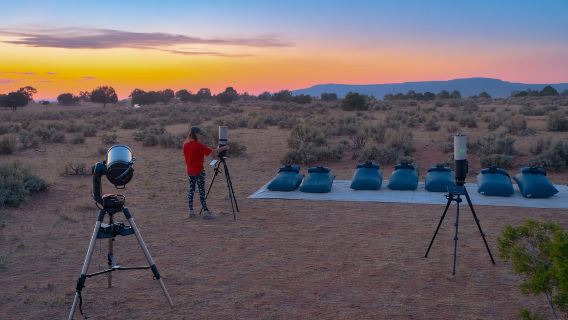 Moab, UT: Professional Stargazing Experience