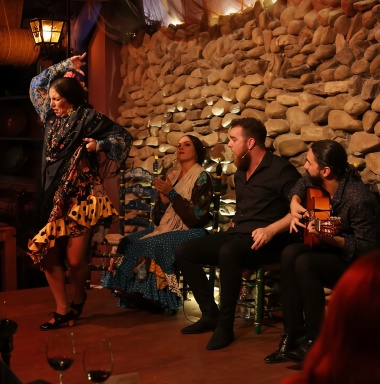 Malaga: Pertunjukan Flamenco Autentik di El Gallo Ronco