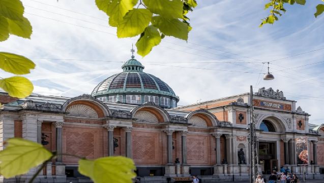 丹麥哥本哈根專業翻譯 旅遊陪同導遊 導遊 展會翻譯 商務陪同拜訪 自由行地接 專屬私人訂製