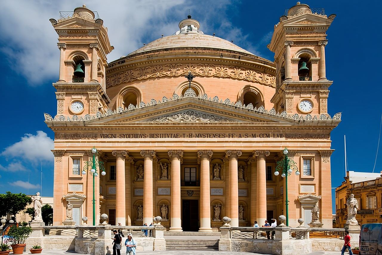 Pelancongan peribadi Malta: 5 jam Mosta Dome, Mdina, Dingli Cliff's & Blue Grotto