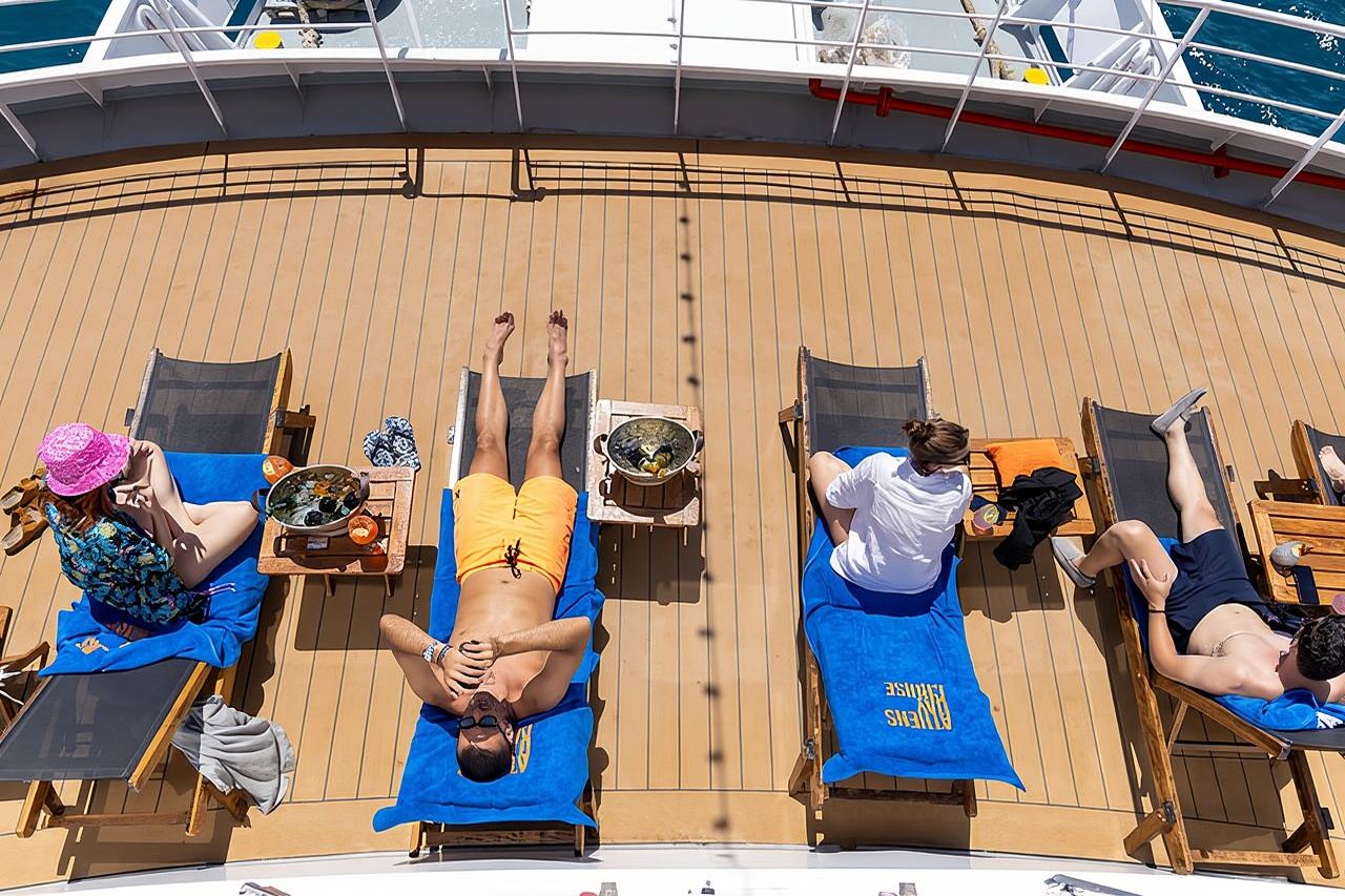 VIP - Day Cruise From Athens to Hydra Poros Aegina