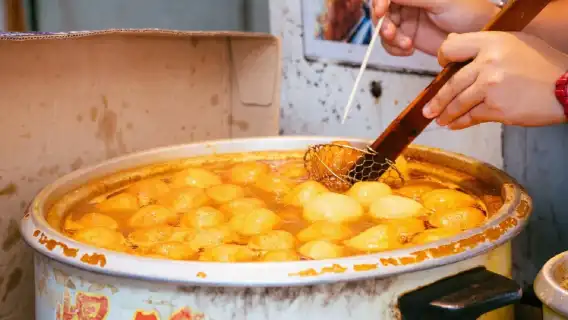 香港大嶼山一日遊【天壇大佛＋大澳漁村＋觀賞中華白海豚】