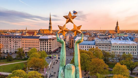 Riga Private Shore Excursion: Old Town & City Highlights tour