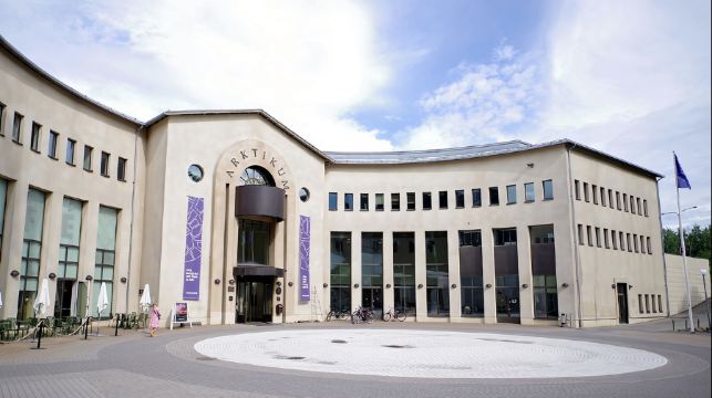 芬蘭羅瓦涅米聖誕長者村-聖誕老人辦公室【中文專車-悅享旅程】