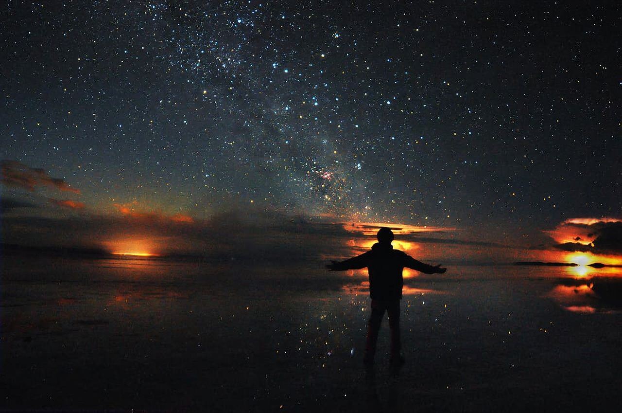 Desde Uyuni: Atardecer y estrellas nocturnas en el Salar de Uyuni