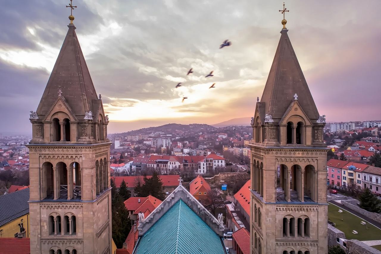 布達佩斯-佩奇（Pécs）世界遺產文化遊