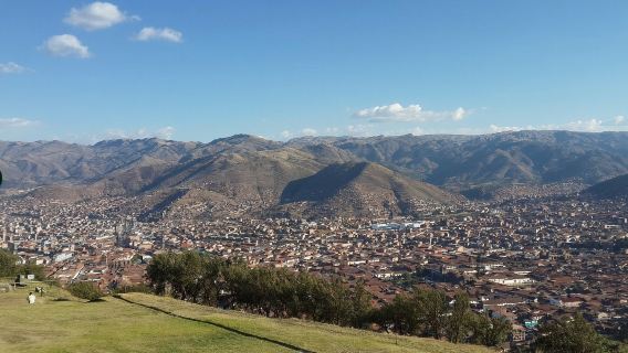 Lima Classic Attractions Tour - 1-day private charter with Chinese/English service, customizable itinerary