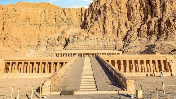 Luxor-Tagesausflug mit Besuch des Tals der Könige, des Hatschepsut-Tempels & der Memnon-Kolosse