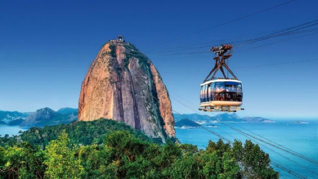 Christ the Redeemer + Sugarloaf Mountain + Escadaria Selarón + Copacabana Beach + Guanabara Bay Day Tour