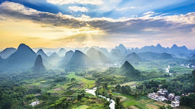 桂林陽朔漓江郵輪日遊