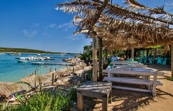 梅杜林群島全日船遊（梅杜林出發）