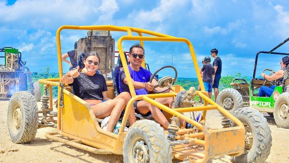 Excursion d'une journée en buggy et bateau avec déjeuner dominicain et boissons