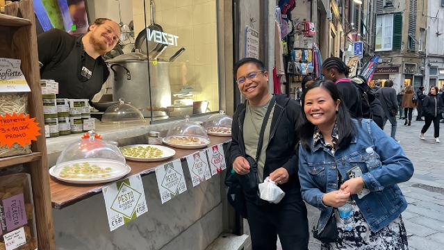 Genua Essen, Weinverkostung & Geschichtstour zu Fuß