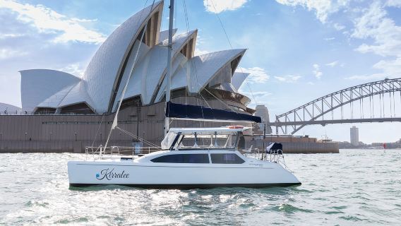 Sydney Harbour: Sunset Catamaran Cruise