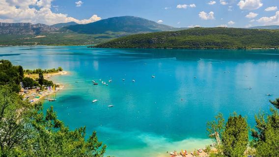 Valensole + Moustiers-Sainte-Marie + Verdon Natural Regional Park + Lake of Sainte-Croix special route