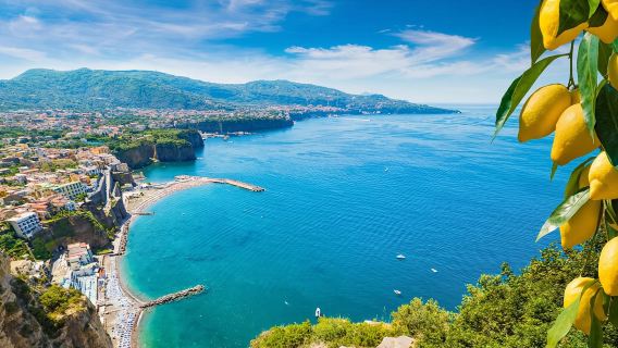 tour di un giorno a Sorrento e Costiera Amalfitana da Napoli con andata e ritorno dall'hotel