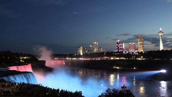 Private day trip to Niagara Falls from New York City