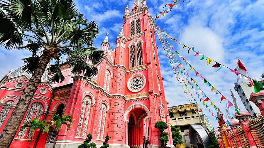胡志明市：人氣泰迪熊咖啡館及莫奈藝術之旅