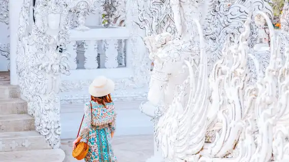 清邁清萊觀音廟紅廟+白廟+藍廟+網紅夢幻仙境咖啡屋一日遊