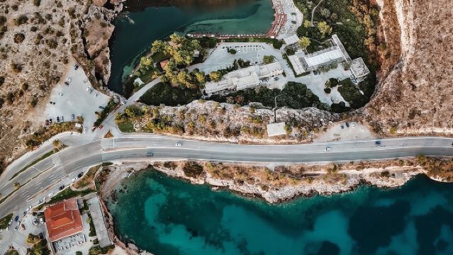 Privater Tagesausflug zum Thermal-See Vouliagmeni und zum Poseidontempel