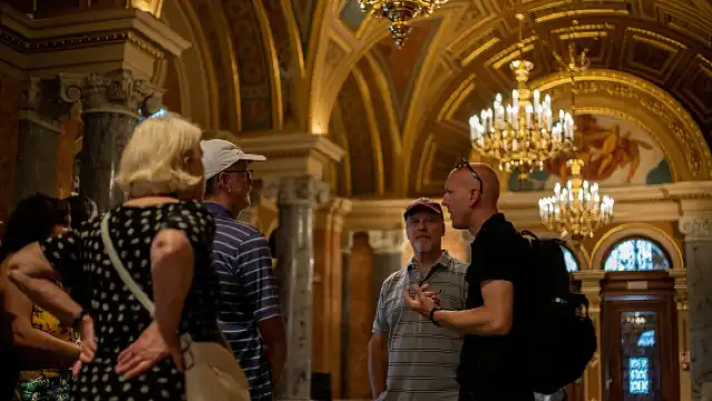 All About Budapest: Full Day Walking Tour with Lunch & Metro Pass