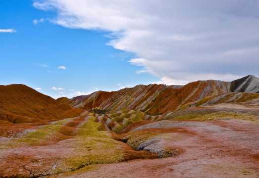 Zhangye Colorful Danxia & Pingshan Lake Grand Canyon Day Tour (Including Camel Riding Experience)