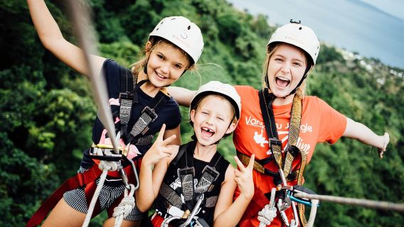 Zipline nella giungla di Vanuatu