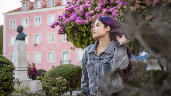 Лиссабон: Кинематографическая фотосессия с местным фотографом-гидом