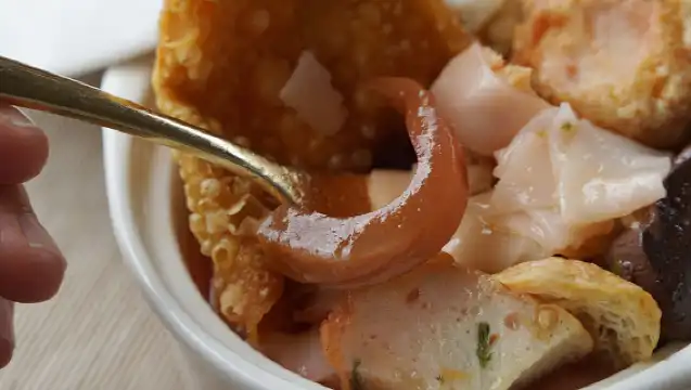 曼穀美食觀光公共汽车 米芝蓮大巴 米芝蓮美食之旅 美食觀光巴士遊 餐車遊