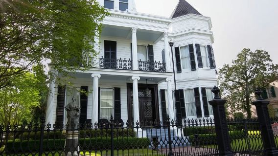 Recorrido a pie por las casas y la historia del Garden District