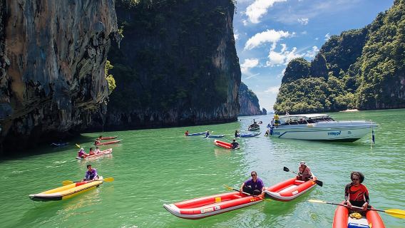 Excursion d'une journée inoubliable dans la baie de Phang Nga avec kayak et plongée en apnée