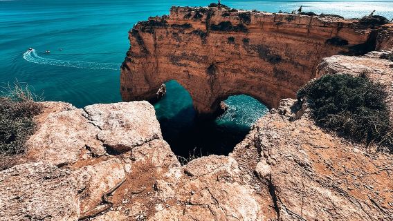 Albufeira: tour di Benagil, Algar Seco, Marinha e 7 valli sospese
