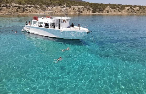 拉奇港出發藍礁湖郵輪連觀光