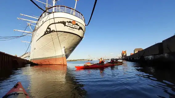 Cultural kayak tour in Stralsund