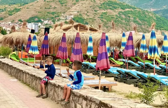 包車串聯波格拉德茨精華：從奧赫里德湖到聖瑙姆修道院