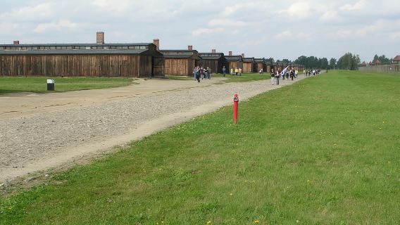 Auschwitz-Birkenau: Vé vào cửa tưởng niệm và tour tham quan có hướng dẫn