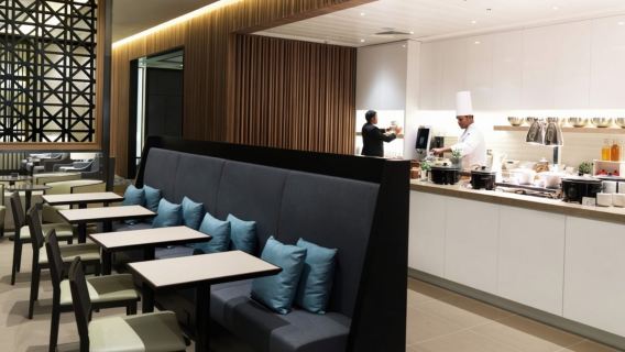 Perkhidmatan Lounge Premium Plaza Premium London Heathrow Airport - Lounge Dewan Berlepas T5