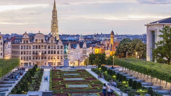 Brussels Grand-Place + Manneken Pis + Atomium day tour in Brussels, Netherlands