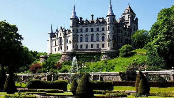Dunrobin Castle and John O'Groats one-day tour from Inverness, UK