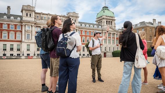 Private Tour of London's Palaces and Parliament