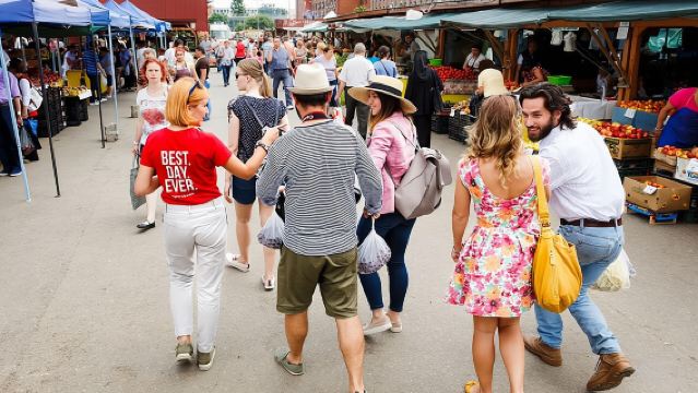 Taste Bucharest: A Food Lover's Tour of Markets & Neighbourhoods