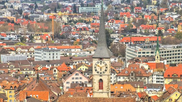 ค้นพบสถานที่ถ่ายรูปสวยที่สุดในคูร์กับคนท้องถิ่น