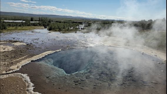 冰島雷克雅未克-蓋錫爾與斯特羅柯間歇泉【中文專車-悅享旅途】