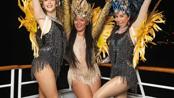 Sydney Harbour: Latin Fiesta Dinner Cruise