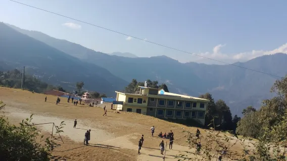 From Pokhara: Day Hiking Australian Camp & Dhampus